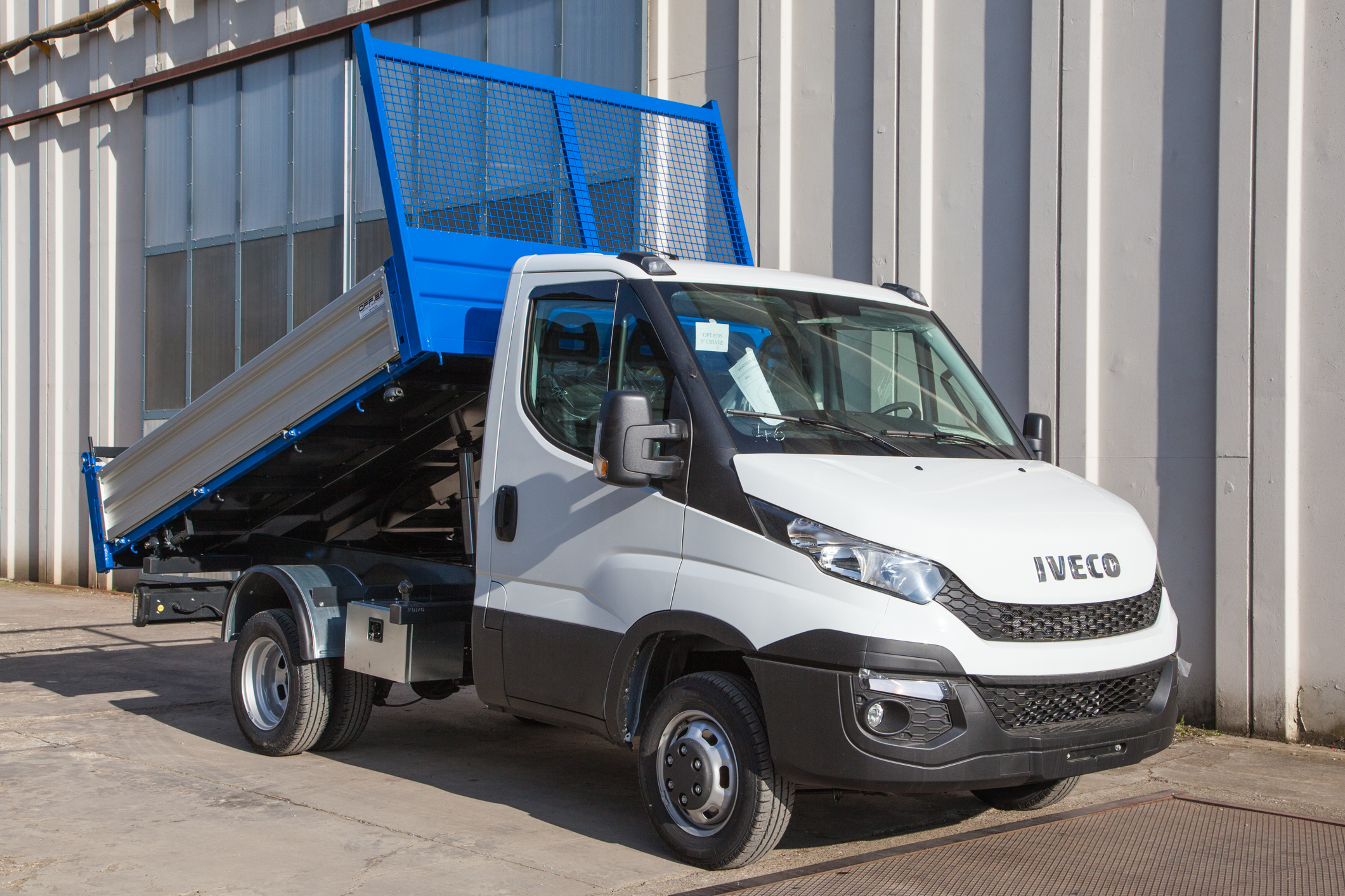 Ribaltabile trilaterale New Iveco Daily 35C 2014 